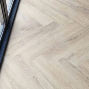 *Klik*Virino rustiek-visgraat H